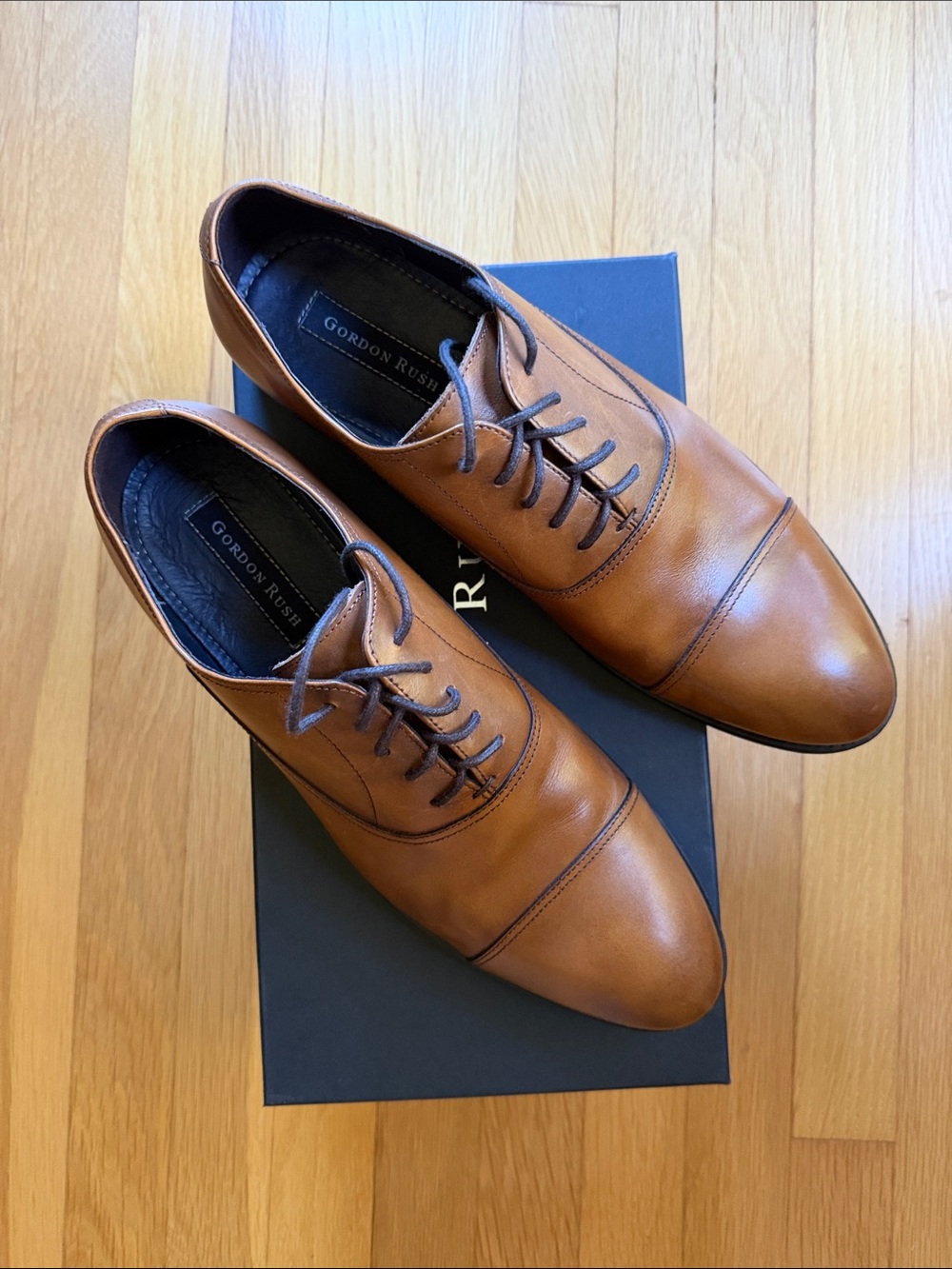 Like new leather Gordon Rush Cap Toe Oxford shoes